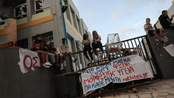 Κεραμέως: Όσοι συμμετέχουν στις καταλήψεις δεν θα εντάσσονται στην τηλεκπαίδευση