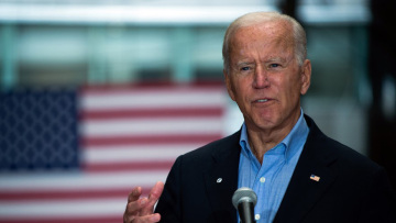 Ρεκόρ δωρεών για Μπάιντεν: Συγκέντρωσε 31,5 εκατ. δολάρια σε μία μόνο μέρα μετά το ντιμπέιτ