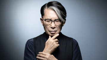 Ο «επαναστάτης» Κένζο Τακάντα: Από πωλητής σκίτσων, κορυφαίος σχεδιαστής μόδας