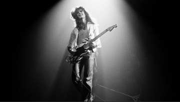 Έντι Βαν Άλλεν: Ο Μότσαρτ της ηλεκτρικής κιθάρας δεν είναι πια εδώ