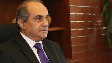 Podcast στο protothema.gr για το σκάνδαλο στην Κύπρο: Μεσολαβούσαν για χρυσή βίζα σε Κινέζο που ξέπλενε χρήμα