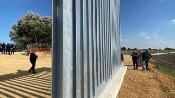 Οικονόμου (ΘΕΜΑ 104,6) για τον φράχτη στον Έβρο: Ένα σύγχρονο εμπόδιο στον «υβριδικό πόλεμο» της Τουρκίας