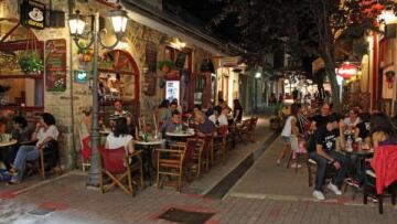 Δήμαρχος Ιωαννίνων (ΘΕΜΑ 104,6): Ανησυχώ για τα μπαρ - Πιέζεται το νοσοκομείο από τον κορωνοϊό