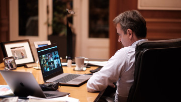 Τηλεδιάσκεψη Μητσοτάκη-Πρυτάνεων τη Δευτέρα μετά τον προπηλακισμό του πρύτανη της ΑΣΟΕΕ