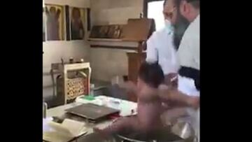 Κύπρος: Χαμός με βάφτιση - «Σιγά με το μωρό» φώναζαν οι γονείς στον ιερέα (βίντεο)