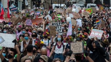 Black Lives Matter: Αναβρασμός και πάλι στις ΗΠΑ - Οργανώνονται διαδηλώσεις μετά τον θάνατο μαύρου από αστυνομικό