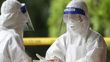 Ιταλία: Νέο αρνητικό ρεκόρ με 16.079 κρούσματα