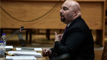 Άκρως προκλητικός ο Παναγιώταρος: Εύχομαι κάποιοι άλλοι να κάνουν καλύτερα τη δουλειά από ό,τι εμείς