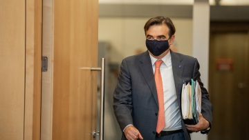 Σχοινάς: Το σχέδιο για την ανάκαμψη της ελληνικής οικονομίας θα είναι από τα πρώτα που θα εγκριθούν