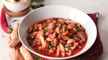 Φασόλια με λάχανο