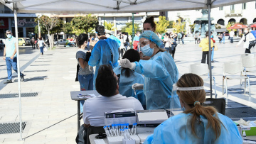 Κορωνοϊός: Έλεγχοι του ΕΟΔΥ σε Πάτρα, Κόνιτσα και Κύθηρα