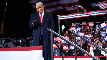 Ντόναλντ Τραμπ: Τα λάθη που τον «έστειλαν» σπίτι του