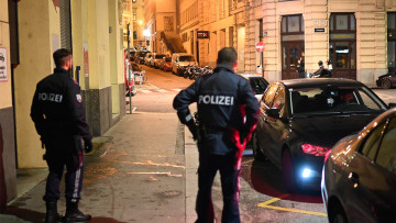 Βιέννη:  Επίθεση σε συναγωγή και σε άλλα σημεία - Πληροφορίες για νεκρούς και 15 τραυματίες - Δείτε βίντεο