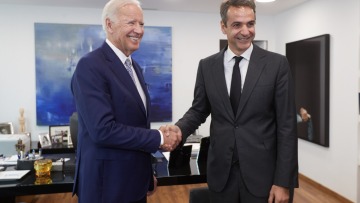 Εκλογές ΗΠΑ 2020: Πώς «είδε» η Αθήνα την εκλογή Μπάιντεν