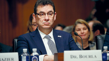 Μπουρλά: Ετοιμάζουμε μία εκδοχή του εμβολίου που θα μπορεί να φυλαχθεί σε «κλασικούς» καταψύκτες