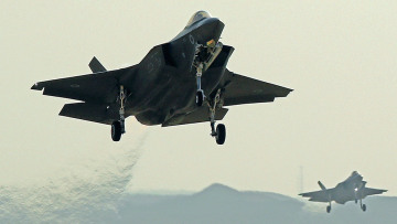 Είναι επίσημο: Την αγορά 18-24 αμερικανικών μαχητικών F-35 ζητά η Ελλάδα από τις ΗΠΑ