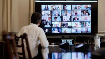 «Η επιτροπή λοιμωξιολόγων δέχεται απειλές» καταγγέλλει ο καθηγητής Χατζηχριστοδούλου