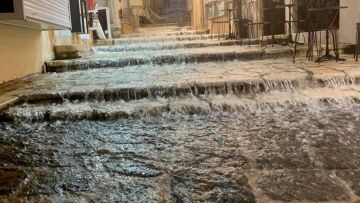 Καιρός: Βροχές και καταιγίδες στο βόρειο Ιόνιο - Βίντεο, χάρτες