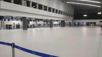 Αεροδρόμια: Πτώση 68% το 10μηνο - Μόλις 18,9 εκατ. οι επιβάτες 