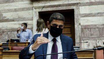 Αυγενάκης για Διπλή Ανάπλαση: «Βασικός πυλώνας ανάπτυξης του αθλητισμού είναι οι σύγχρονες εγκαταστάσεις»