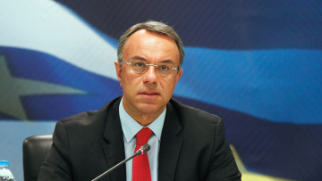 Επιστρεπτέα προκαταβολή 6 ακόμα και αν ανοίξει η αγορά, λέει ο Σταϊκούρας