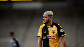 Επιμένει ο μάνατζερ του Χνιντ: «Έχουμε προτάσεις από ομάδες»