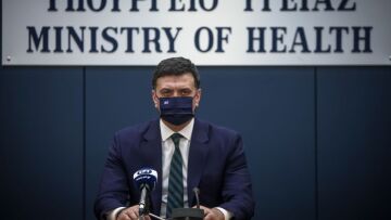 Κικίλιας: Ευχαριστώ τους βουλευτές-γιατρούς που προσφέρονται να στηρίξουν το ΕΣΥ