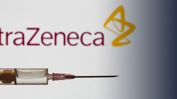 Κορωνοϊός: Στο 70,4% η αποτελεσματικότητα του εμβολίου της AstraZeneca