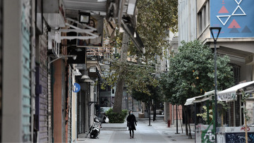 Κορωνοϊός: Θέμα ωρών η παράταση του lockdown – Κλειδί για την επανεκκίνηση το εμβόλιο 