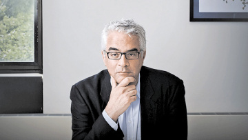 Νικόλας Χρηστάκης (Kαθηγητής Yale): Θα υπάρξει και τρίτο κύμα - Οι Έλληνες πρέπει να είναι πιο φρόνιμοι