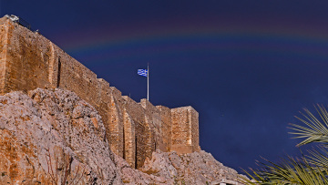 Καιρός: Σαββατοκύριακο με βροχές και καταιγίδες