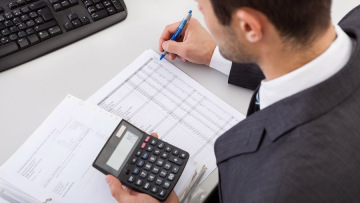 120 δόσεις: Πρόταση για ρύθμιση με κούρεμα οφειλών