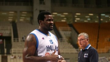 Ανακοίνωσε την απόσυρσή του από τα παρκέ ο Σοφοκλής Σχορτσανίτης