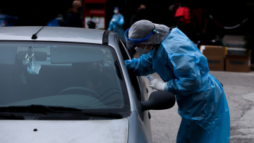 Τι έδειξαν τα rapid test του ΕΟΔΥ σε Παπάγου - Χολαργό, Ασπρόπυργο και Άλιμο