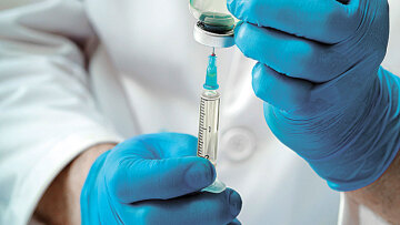 Κορωνοϊός: Ποιοι θα είναι οι δύο πρώτοι που θα εμβολιαστούν στην Ελλάδα