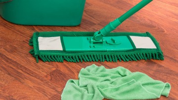 Γεωργιανή παρουσιάζεται ως οικιακή βοηθός και... ξαφρίζει κοσμήματα αξίας χιλιάδων ευρώ