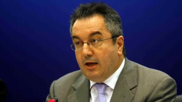 Κορωνοϊός - Μόσιαλος: Τι θα ισχύσει με τα εμβόλια για ανοσοκατασταλμένους και μεταμοσχευμένους