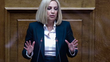 Έξι ερωτήματα για τον εμβολιασμό θέτει η Φώφη Γεννηματά