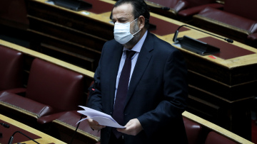 Κεγκέρογλου: Η κυβέρνηση πρέπει να εντάξει το υγειονομικό προσωπικό στα βαρέα και ανθυγιεινά