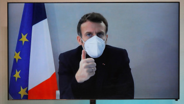 Μακρόν - Κορωνοϊός: «Ντόμινο» ανησυχίας λόγω των κινήσεών του πριν βρεθεί θετικός στον ιό