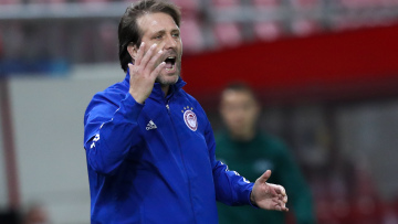 Μαρτίνς: «Καλύτερος και πιο ποιοτικός ο Ολυμπιακός υπό κανονικές συνθήκες»