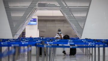 Κορωνοϊός: Αριθμοί του 1991 για την επιβατική κίνηση στα ελληνικά αεροδρόμια το 2020 