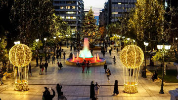 Κορωνοϊός: Με τον κωδικό μετακίνησης «6» στα τραπέζια Χριστουγέννων και Πρωτοχρονιάς 