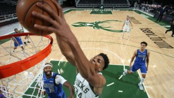 Αντετοκούνμπο: «Είμαι ηγέτης, δίνω το παράδειγμα»