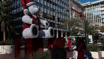 Κορωνοϊός: Γιορτές-«γέφυρα» για να γλιτώσουμε το 3ο κύμα