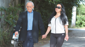 Εξώδικο Άκη στην ξαδέρφη του: «Με προσεγγίζατε ερωτικά και χυδαία με σατανική διαστροφή»