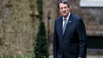 Αναστασιάδης: Ρεβεγιόν Πρωτοχρονιάς με τη σύζυγό του λόγω κορωνοϊού