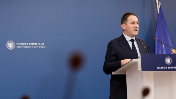 Σκληρό lockdown για μία εβδομάδα για να ανοίξουν τα σχολεία στις 11 Ιανουαρίου