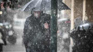 Καιρός: Από το απόγευμα «χτυπά» η νέα κακοκαιρία  - Αναμένονται καταιγίδες, χαλάζι και χιονόπτωση