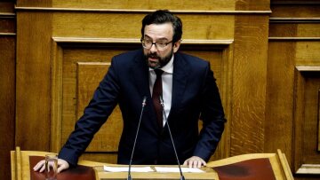 Χρήστος Ταραντίλης: Ποιος είναι ο νέος κυβερνητικός εκπρόσωπος